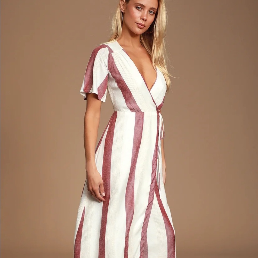 BNWOT lulus Caleta cream & red striped dress